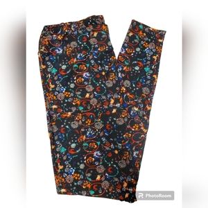 LulaRoe leggings, black w/ colorful design